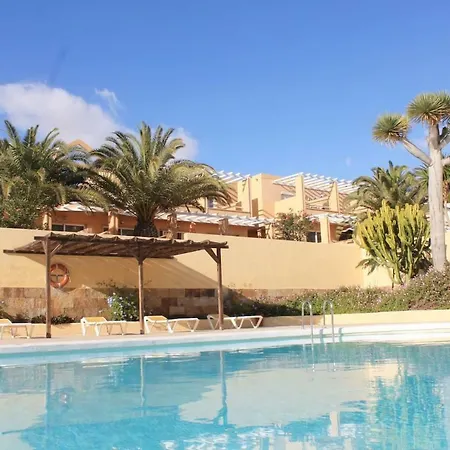 Apartamento Susi Con Piscina 아파트 *