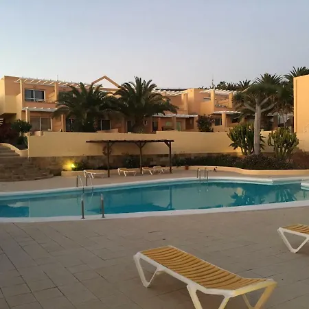 Apartamento Susi Con Piscina Apartment *