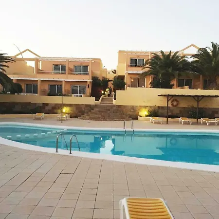 Apartamento Susi Con Piscina Apartment *
